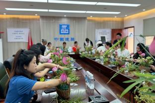 船记：乔治哈登整个赛季最大问题就是不稳定 通常首节就能看出来